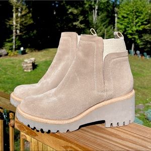 Dolce Vita Huey ~ 8.5